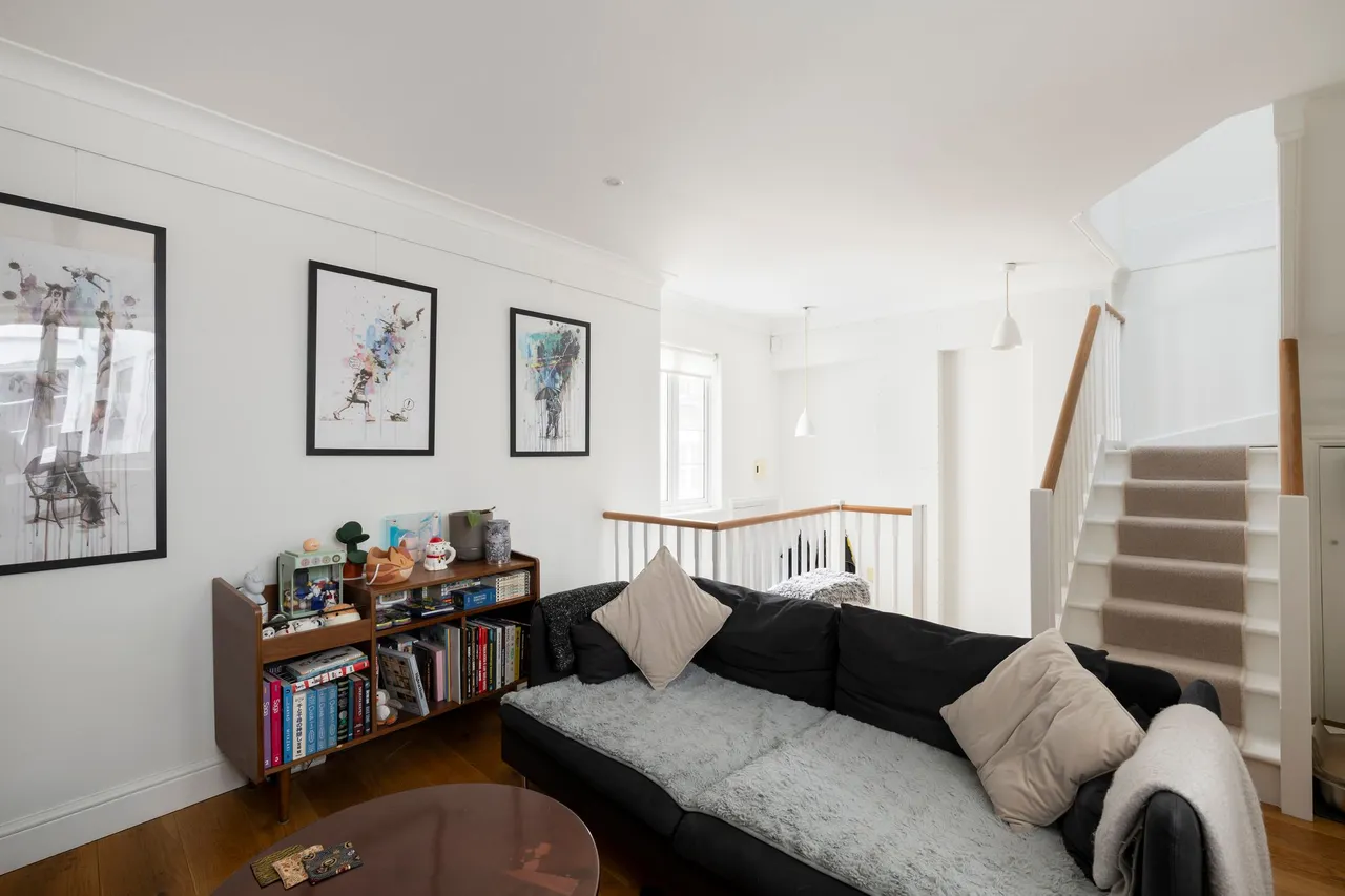 Craven Hill Mews, London, W2, photo 3