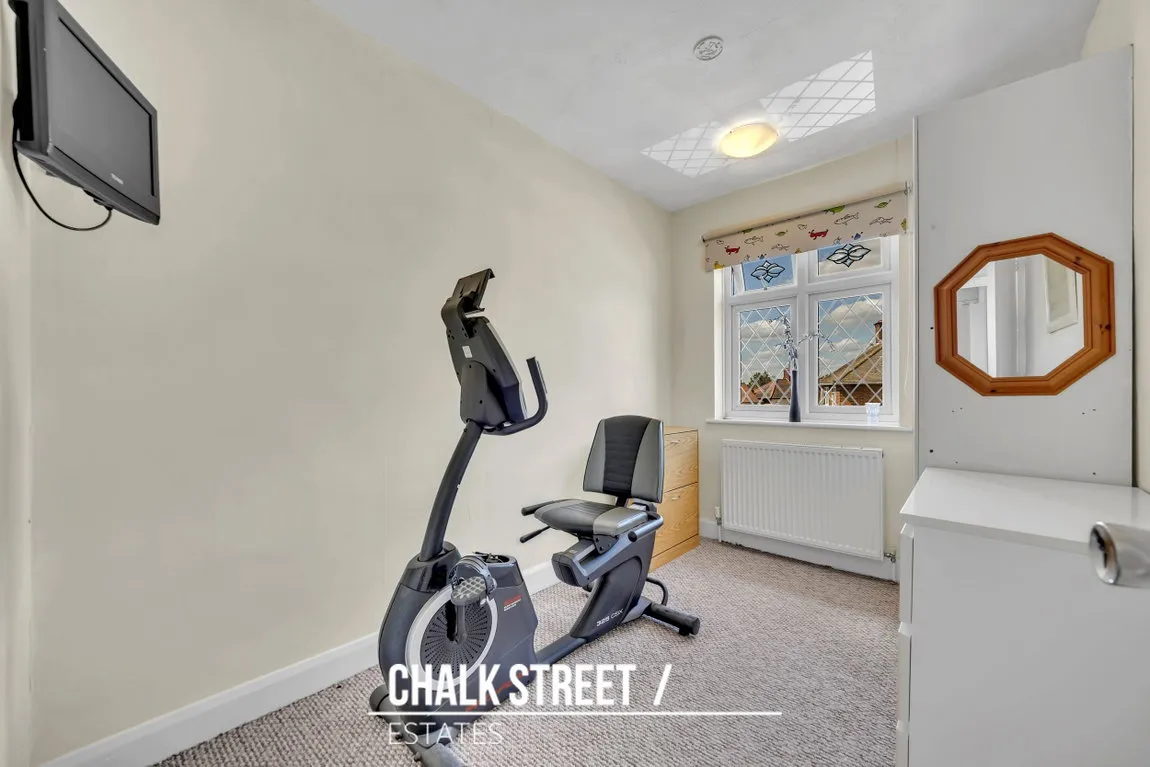 Kingshill Avenue, Romford, RM5, photo 12