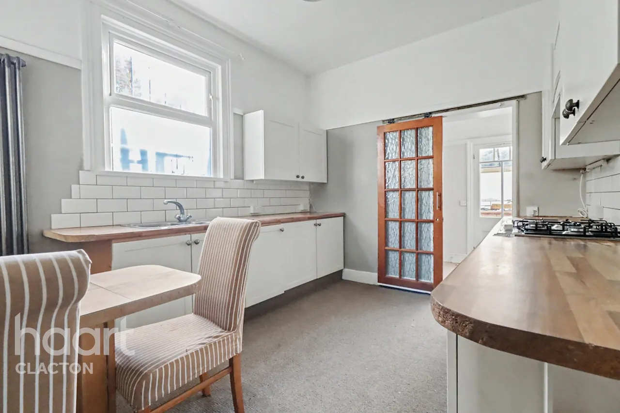 Beaconsfield Road, Clacton-On-Sea, CO15, photo 4