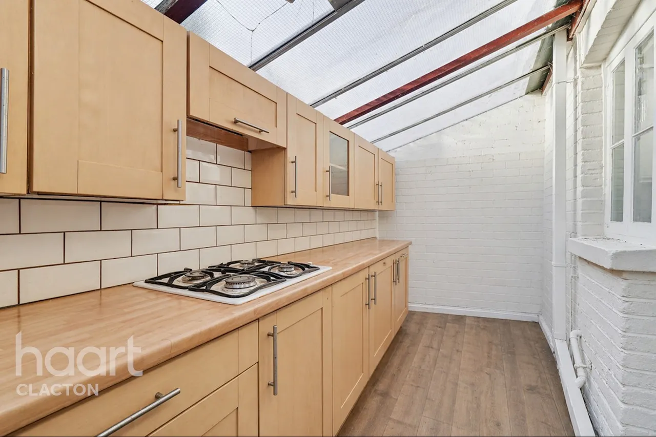 Beaconsfield Road, Clacton-On-Sea, CO15, photo 6