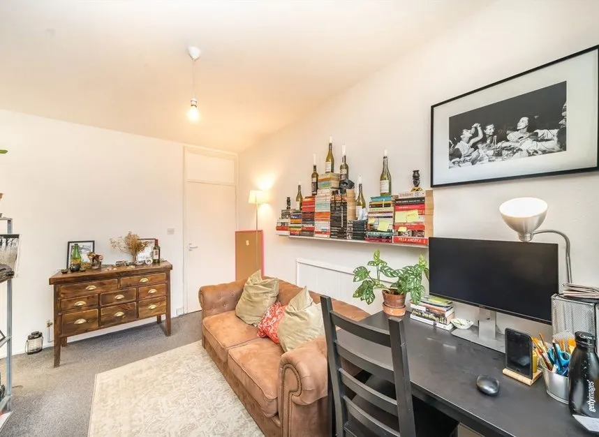 Hensford Gardens, Wells Park Road, SE26, photo 4