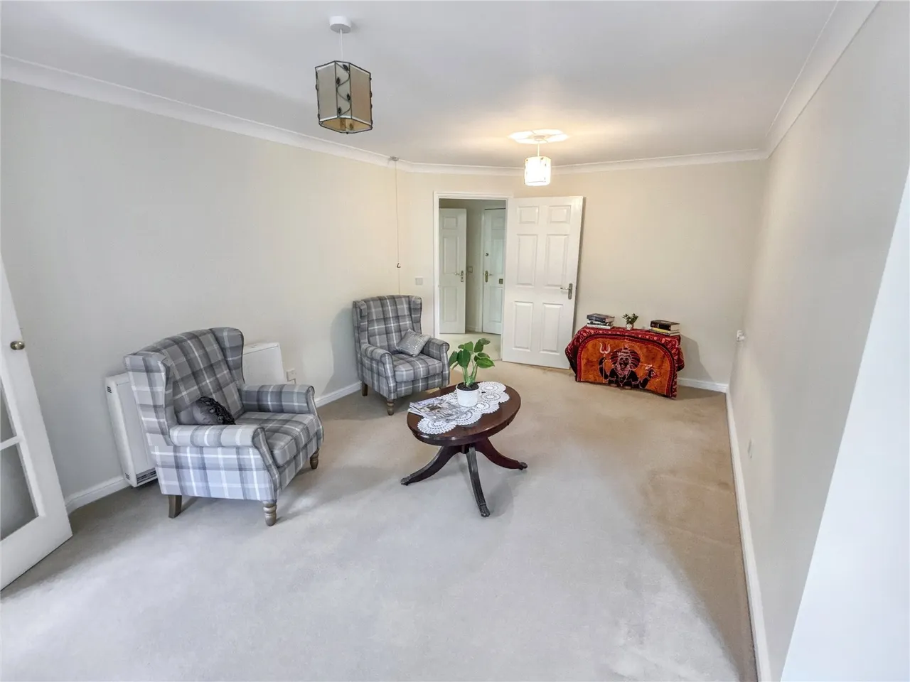 Gwenllian Morgan Court, Heol Gouesnou, LD3, photo 4