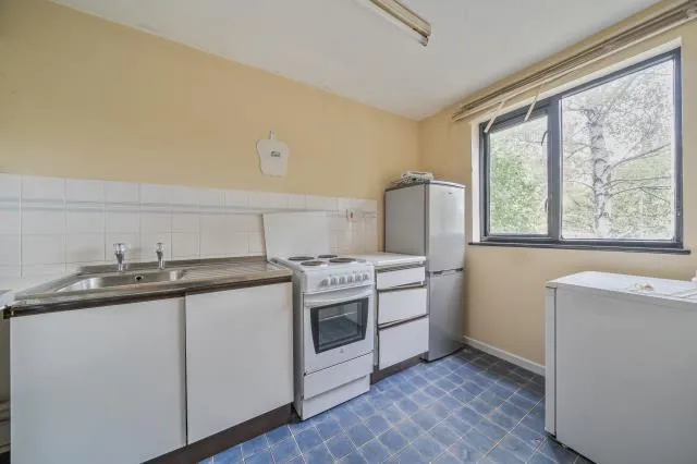 Pebble Drive, Didcot, OX11, photo 4