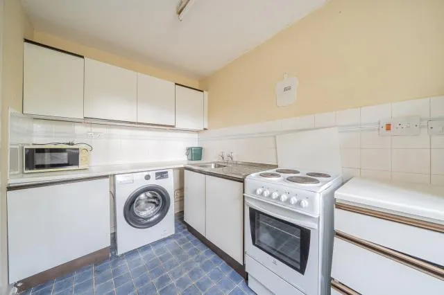 Pebble Drive, Didcot, OX11, photo 3