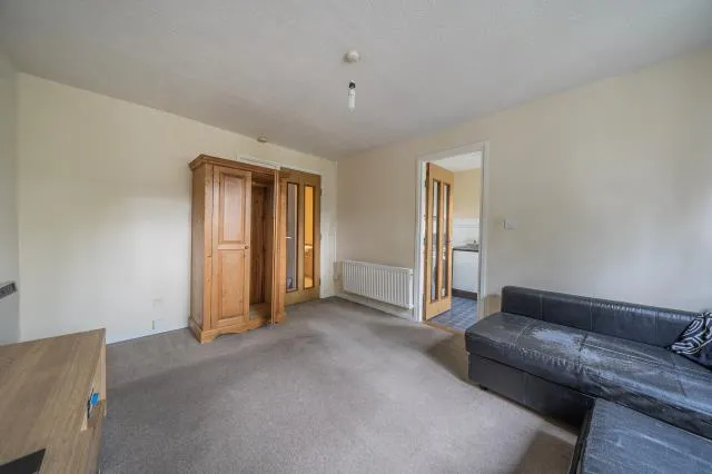 Pebble Drive, Didcot, OX11, photo 6