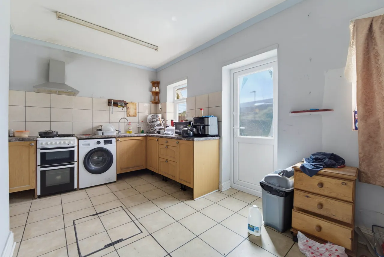 Park Avenue, Southall, UB1 3AN, photo 7