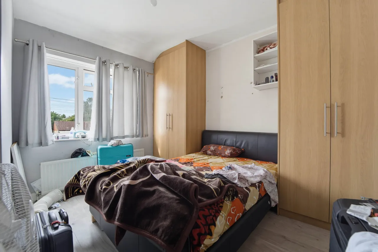 Park Avenue, Southall, UB1 3AN, photo 10