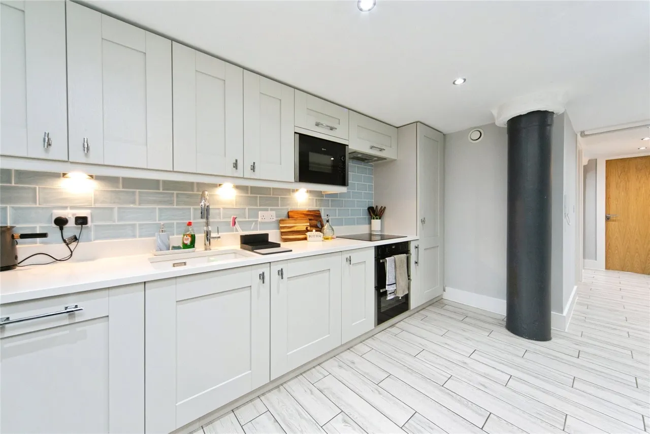 Regent Road, Liverpool, L3, photo 8