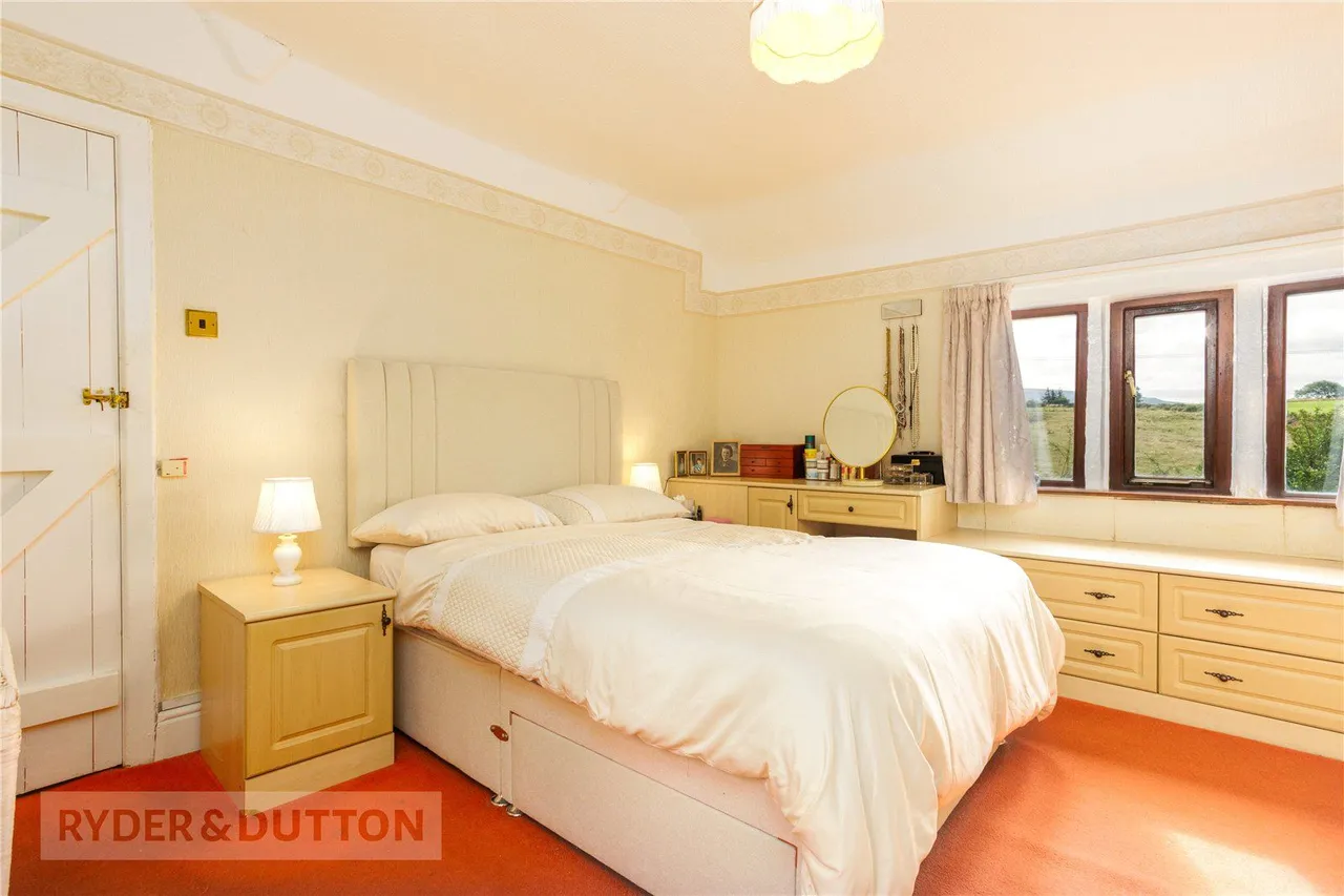 Luzley Road, Ashton-under-Lyne, OL6, photo 20