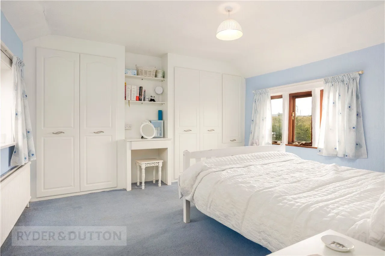 Luzley Road, Ashton-under-Lyne, OL6, photo 23