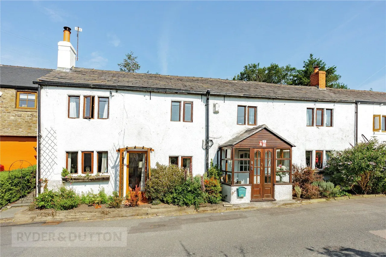 Luzley Road, Ashton-under-Lyne, OL6, photo 2