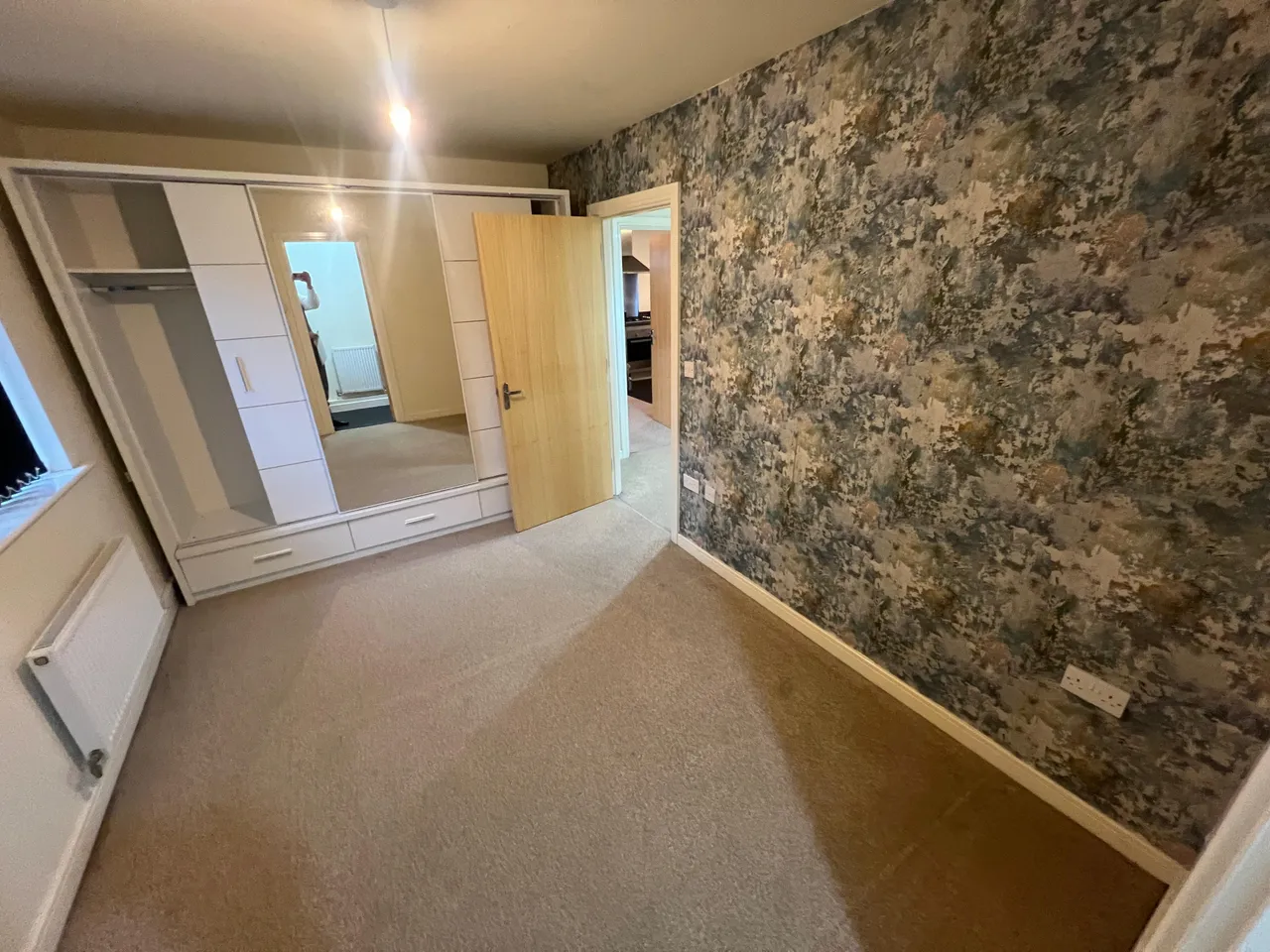 Old Towcester Road, NORTHAMPTON, photo 8