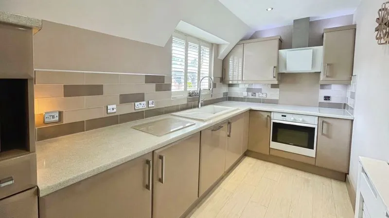 Bealeys Close, Bloxwich, WS3, photo 5