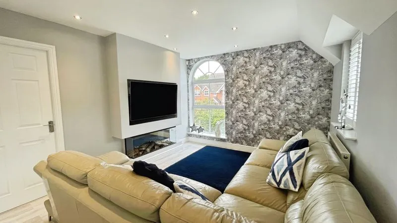Bealeys Close, Bloxwich, WS3, photo 2