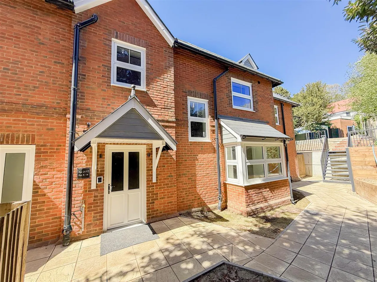 Station Road, Pulborough, RH20, photo 9