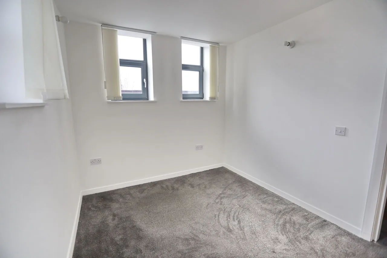 Grey Street, Prestwich, M25, photo 5
