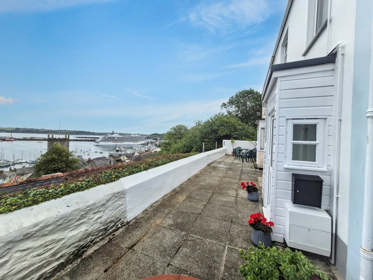 Thetis Place, Wodehouse Terrace, photo 2
