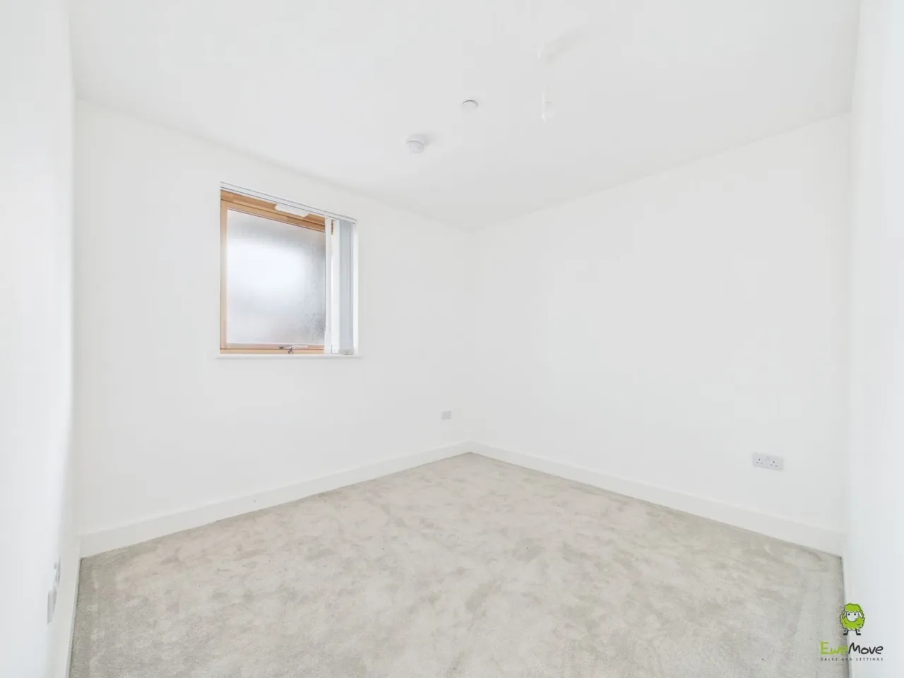 Wagtail Walk, London, SE2, photo 11