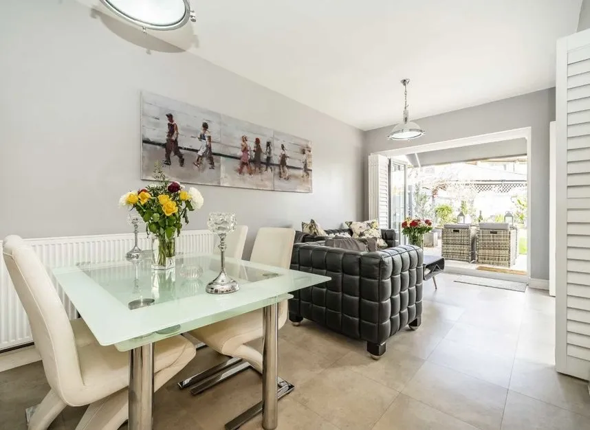 Lendy Place, Sunbury-on-thames, TW16, photo 6