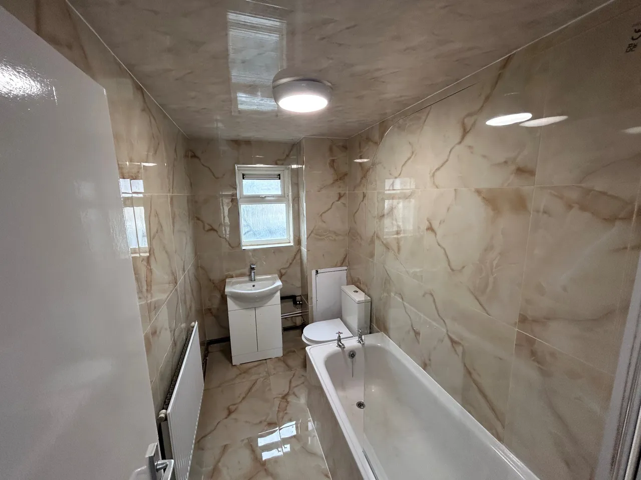 Weller Road, Corsham, SN13, photo 5