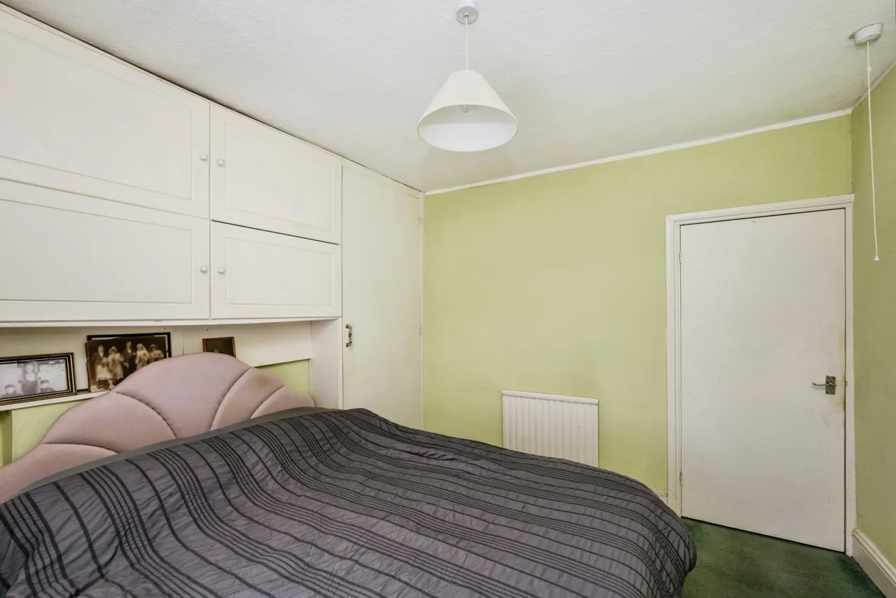 Coedsaeson Crescent, Sketty, SA2, photo 12