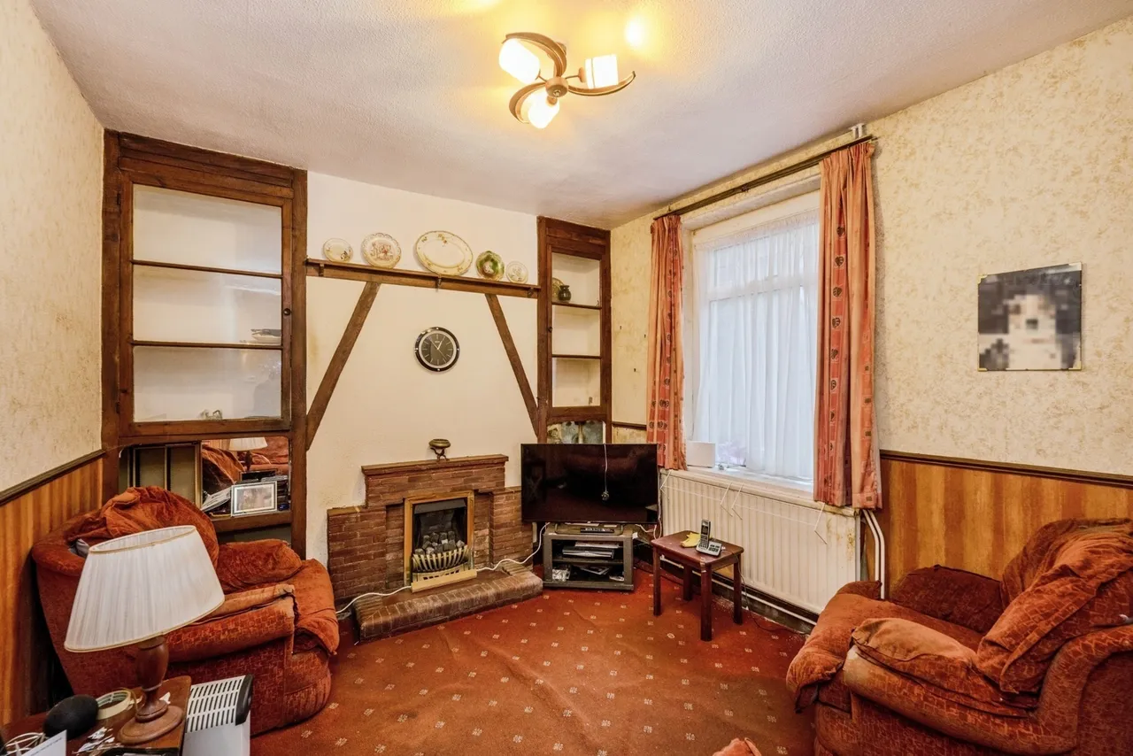 Coedsaeson Crescent, Sketty, SA2, photo 6