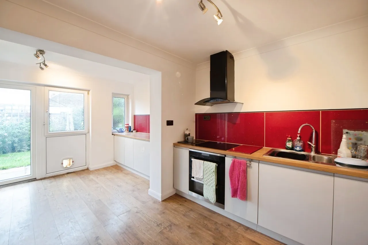 Clyde Court, Gosport, PO12, photo 3