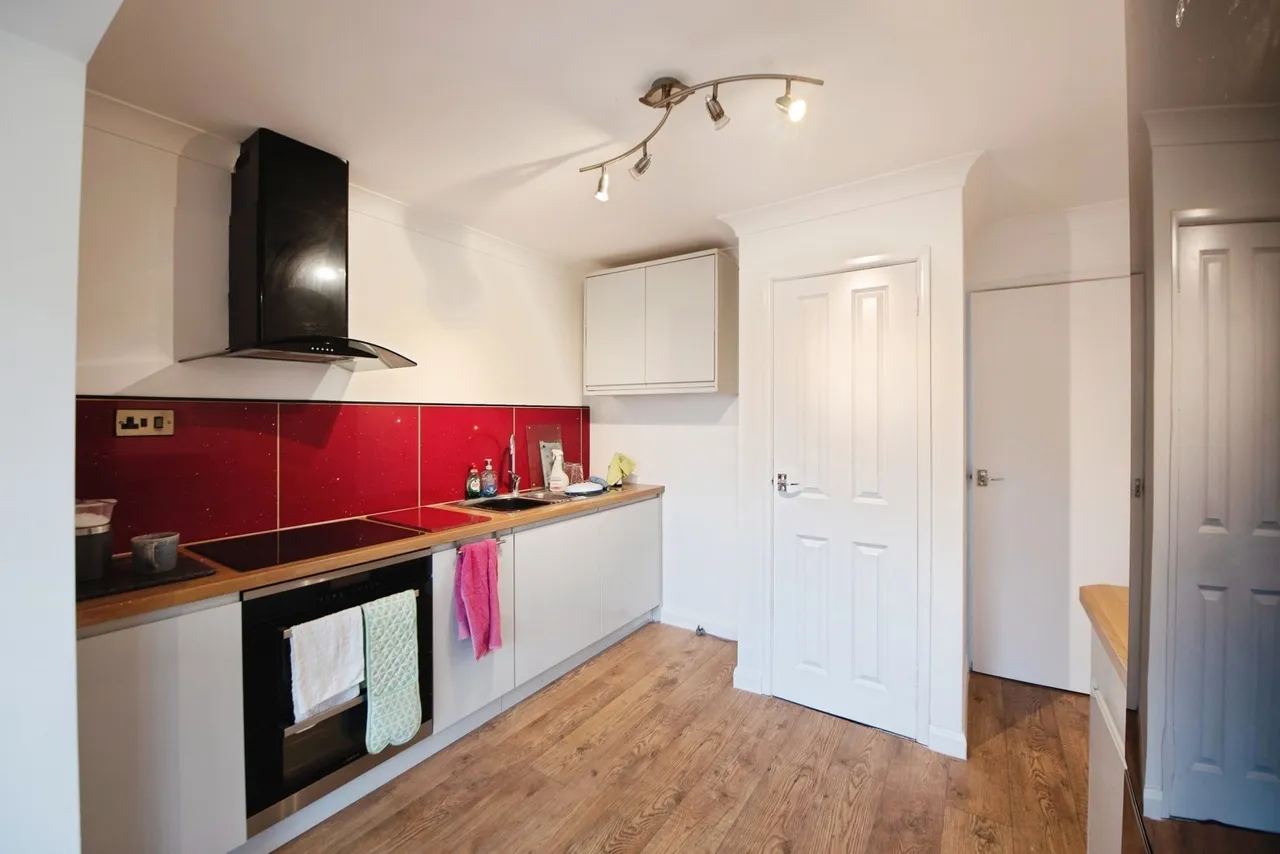 Clyde Court, Gosport, PO12, photo 12