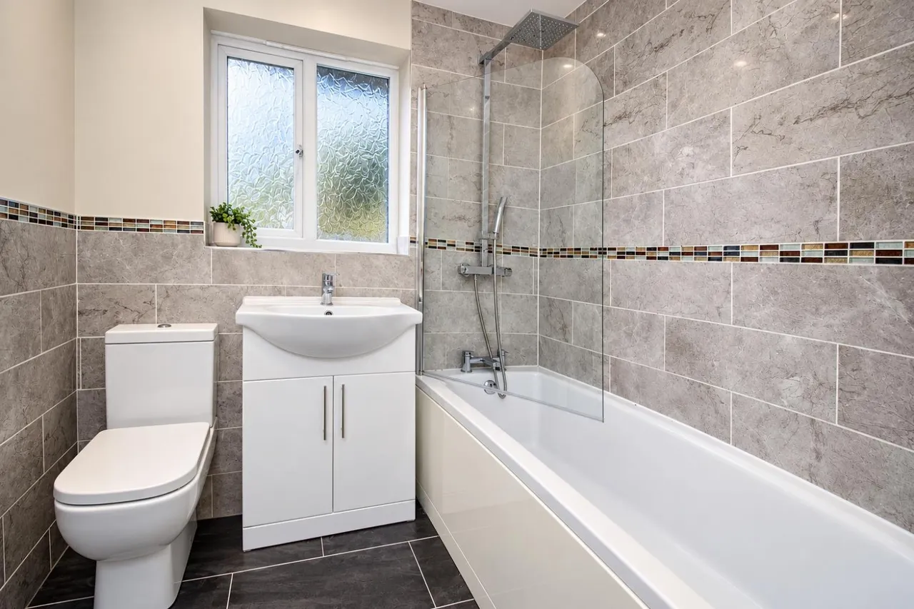 Dominica Avenue, Lower Darwen, BB3, photo 9