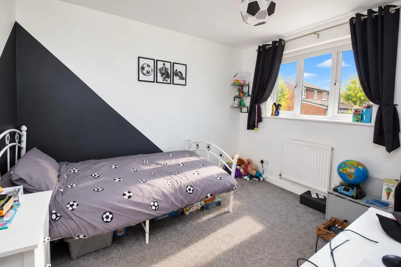 Dominica Avenue, Lower Darwen, BB3, photo 11