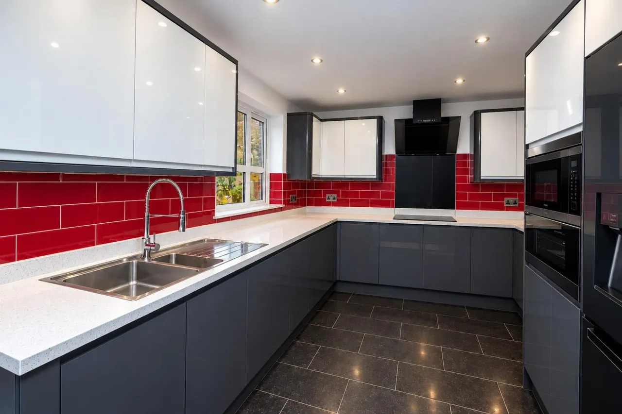 Dominica Avenue, Lower Darwen, BB3, photo 4