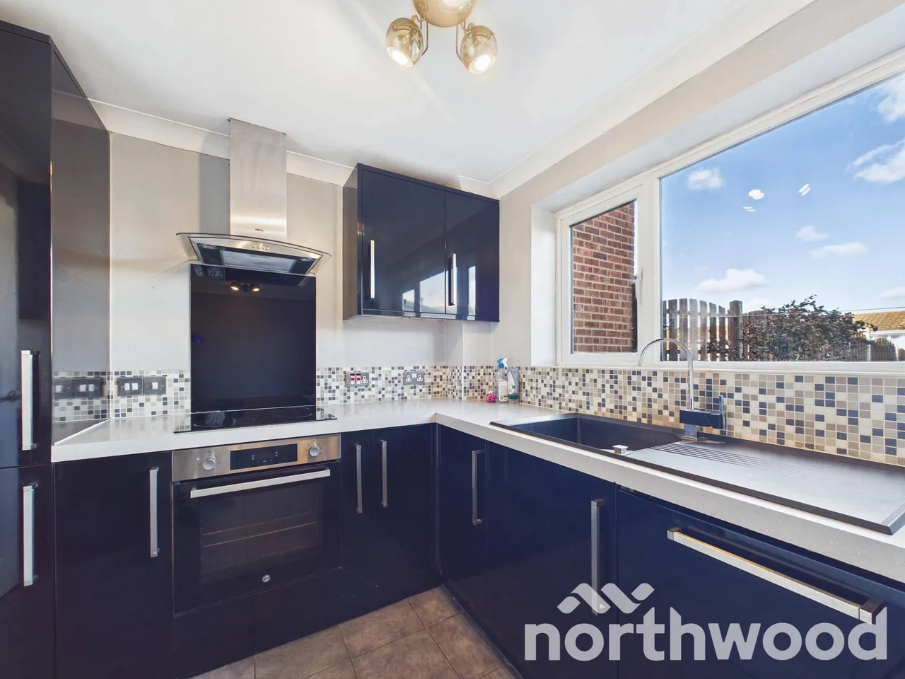 Rylands Road, Kennington, TN24, photo 5