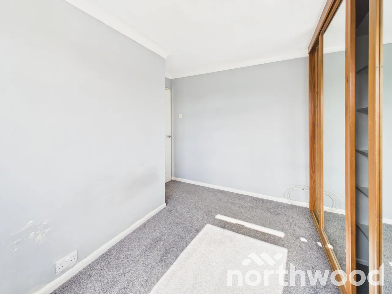 Rylands Road, Kennington, TN24, photo 16