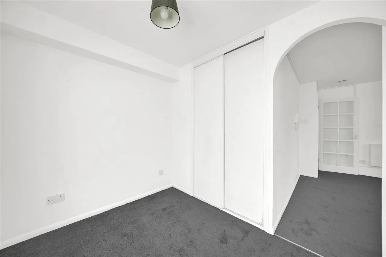 Alan Hocken Way, West Ham, E15, photo 6