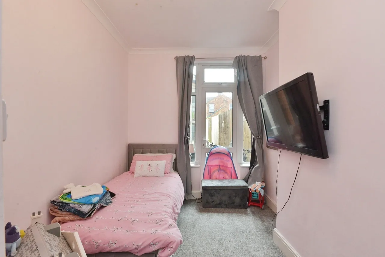 Green Lane, Wolverton, Milton Keynes, Buckinghamshire, MK12, photo 14