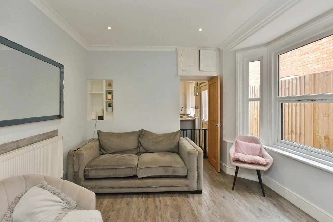 Green Lane, Wolverton, Milton Keynes, Buckinghamshire, MK12, photo 9