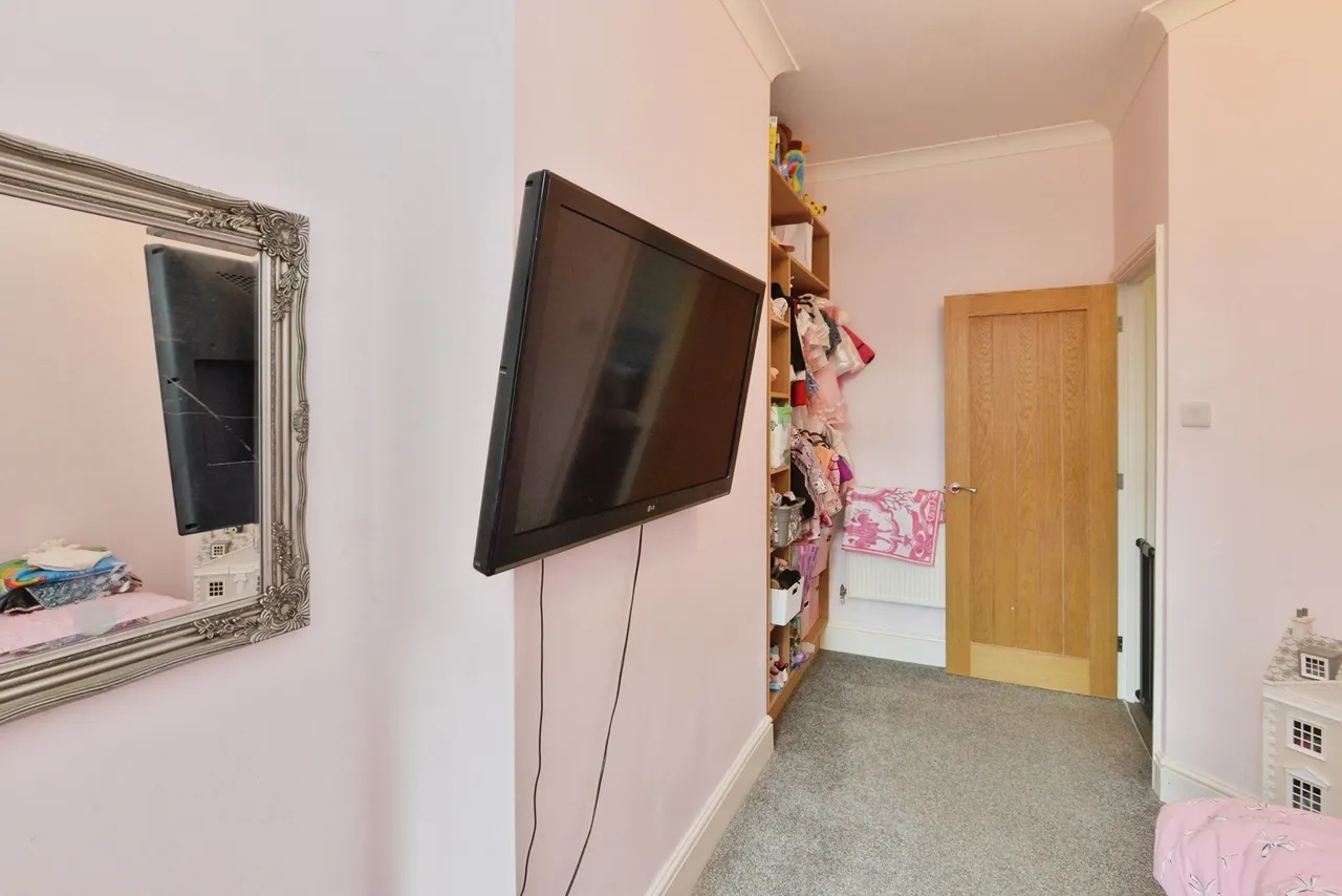 Green Lane, Wolverton, Milton Keynes, Buckinghamshire, MK12, photo 16