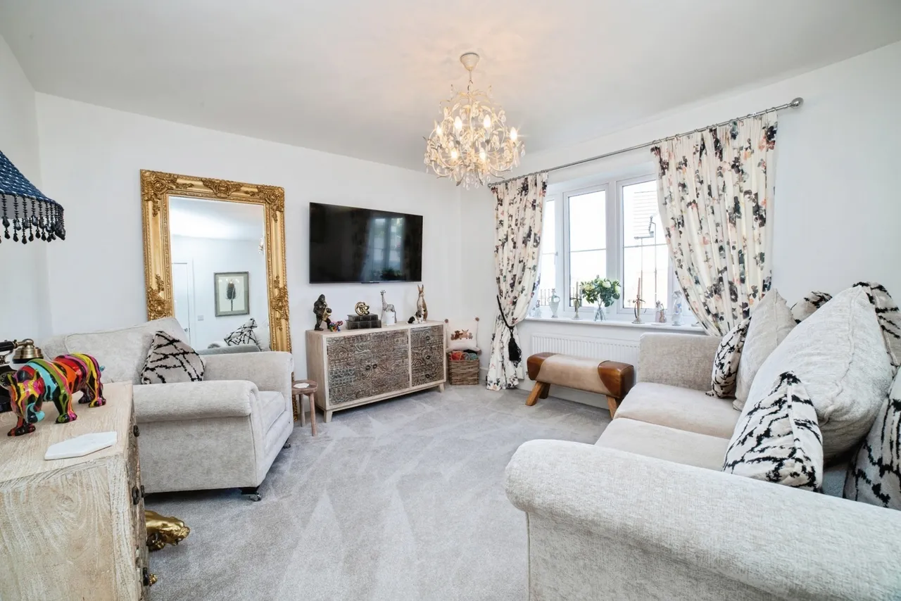 Cinder Lane, Mansfield, Nottinghamshire, NG18, photo 5