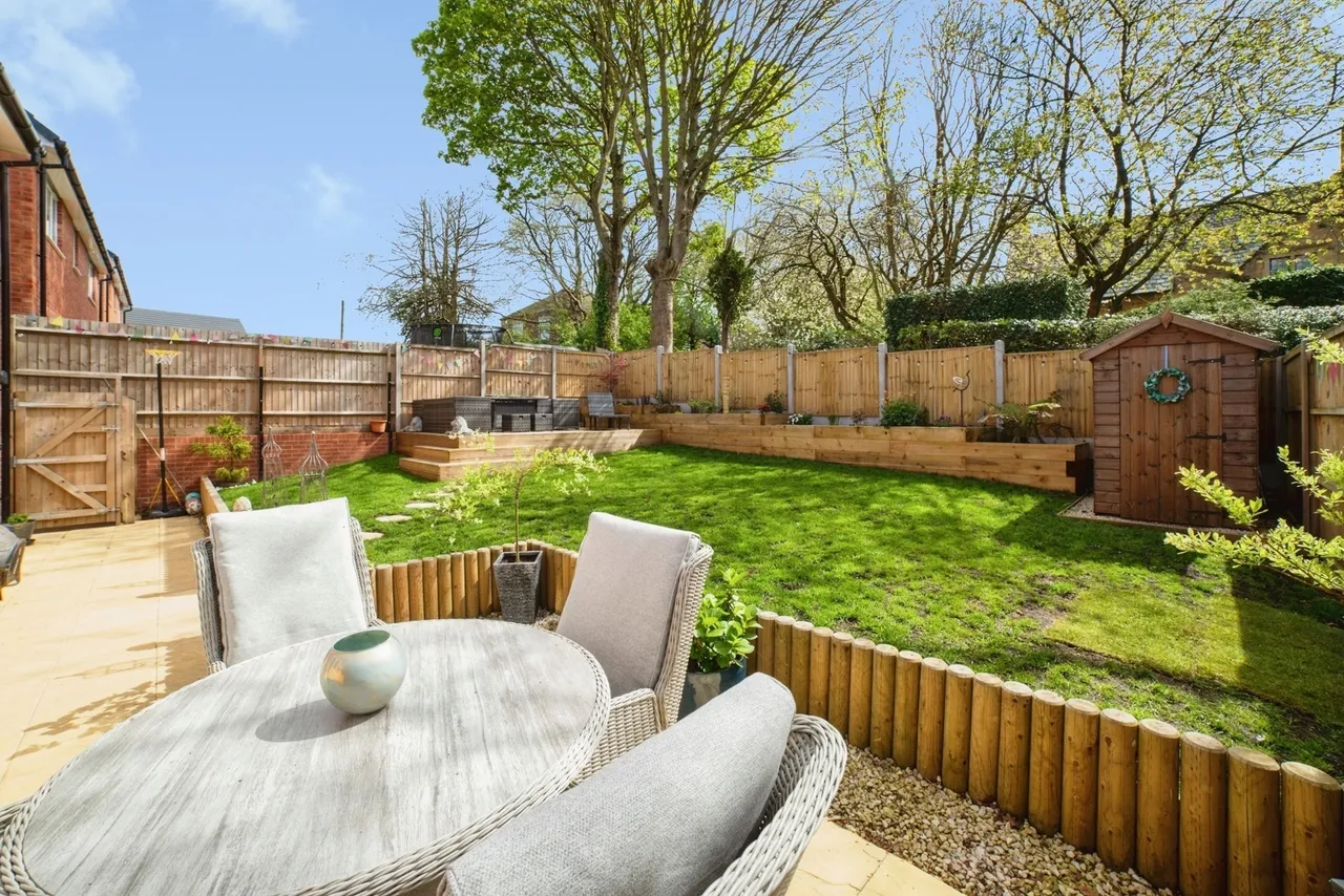 Cinder Lane, Mansfield, Nottinghamshire, NG18, photo 4