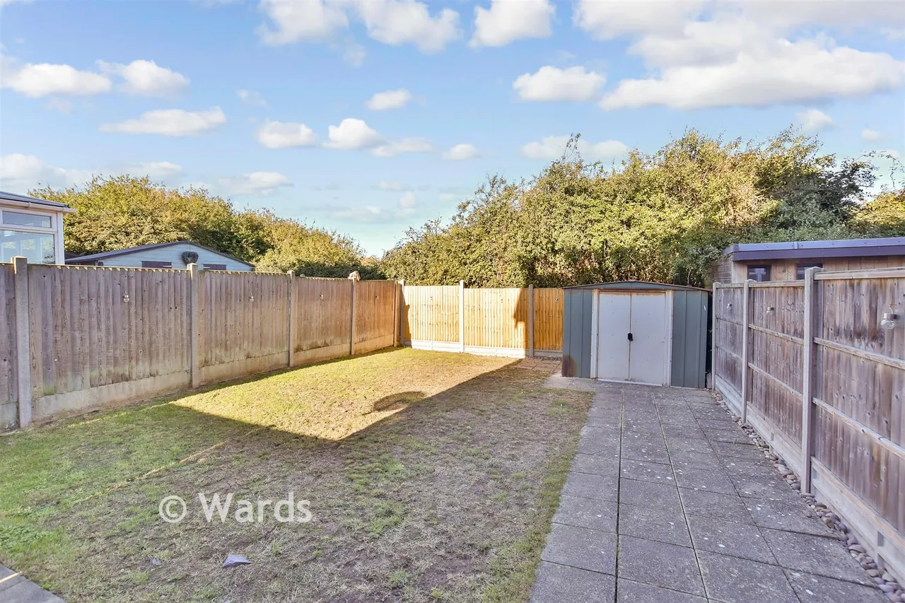 Fennel Close, Minster On Sea, ME12, photo 10