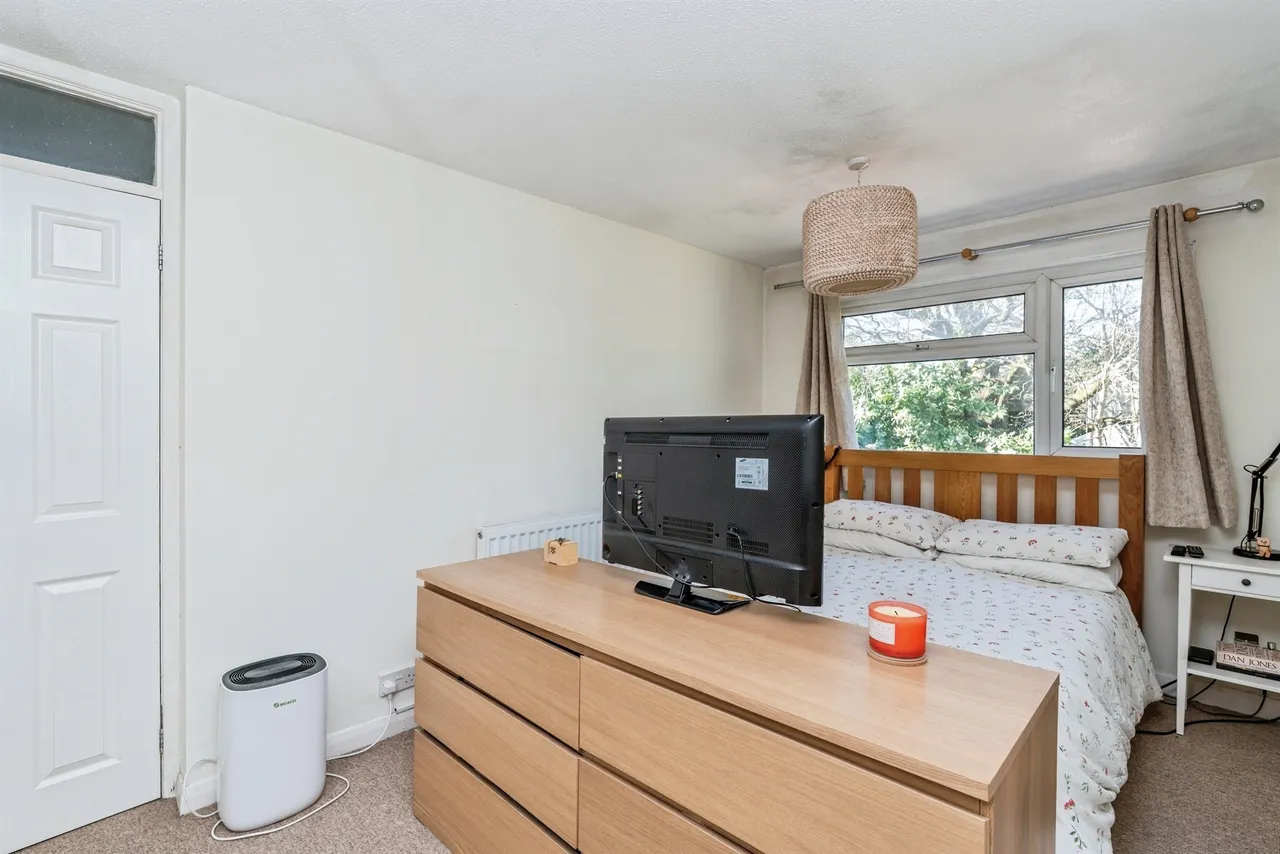 Richmond Close, Calmore, SO40, photo 14