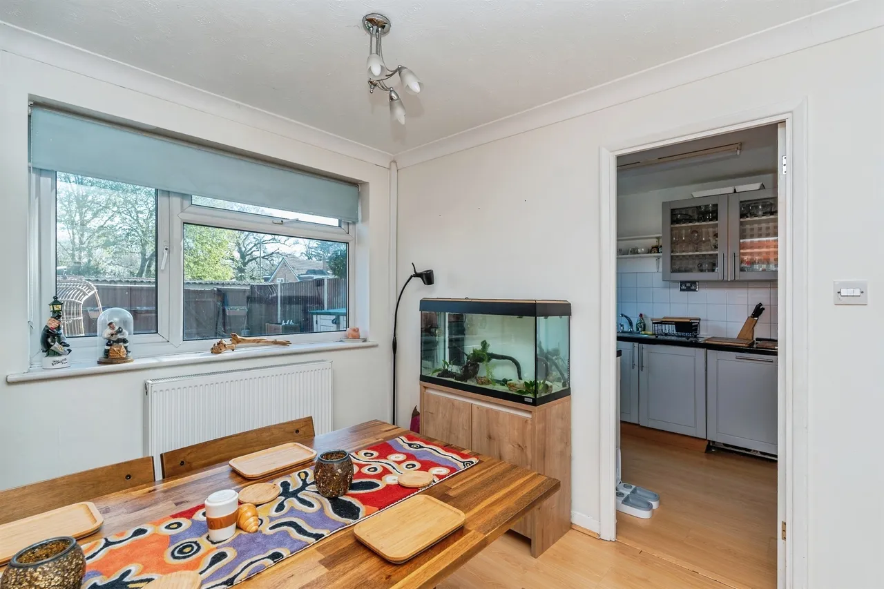 Richmond Close, Calmore, SO40, photo 8