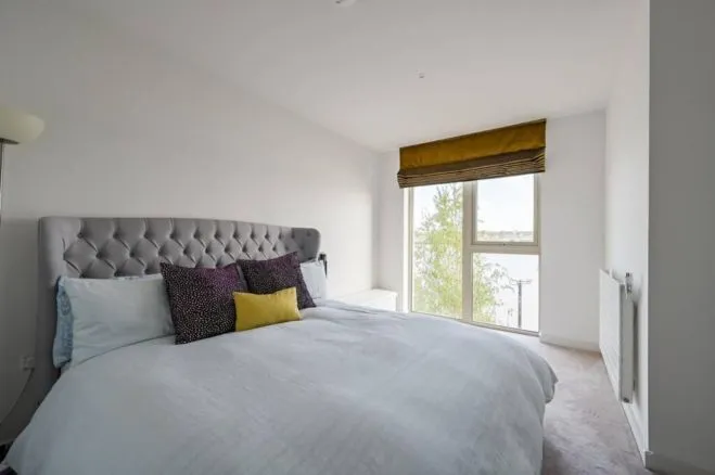 Royal Wharf Walk, London, E16, photo 26
