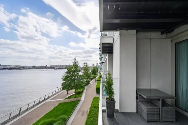 Royal Wharf Walk, London, E16, photo 10