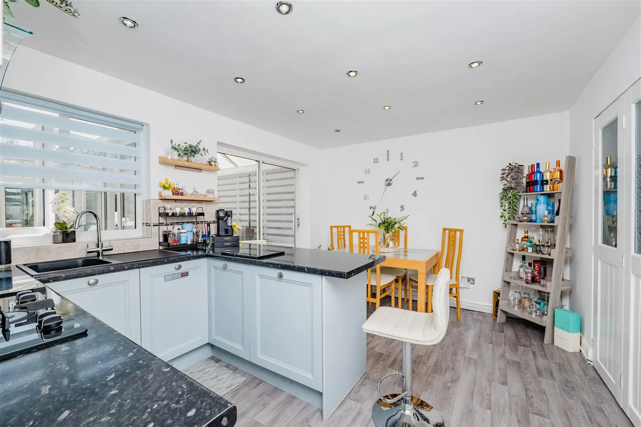 Purdey Close, Barry, CF62 8NT, photo 12