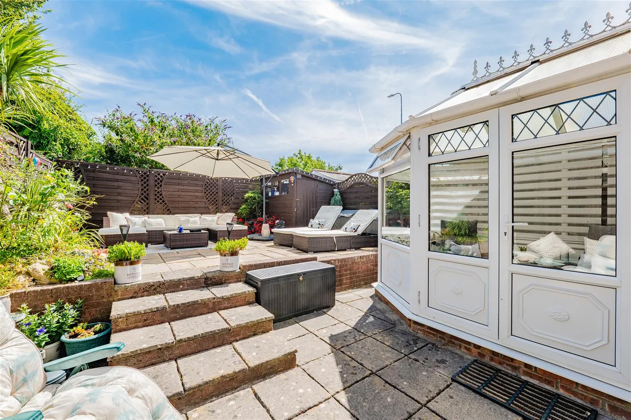 Purdey Close, Barry, CF62 8NT, photo 18