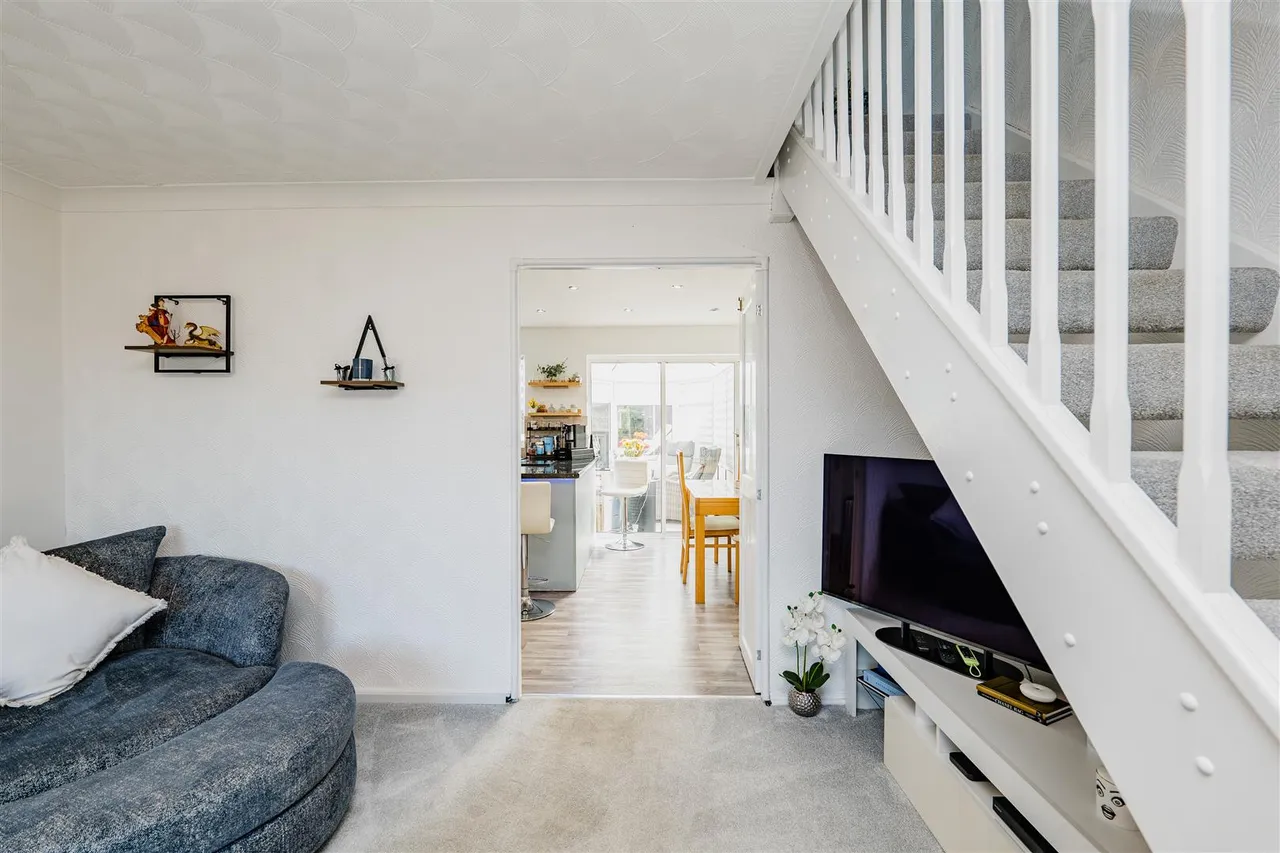 Purdey Close, Barry, CF62 8NT, photo 7