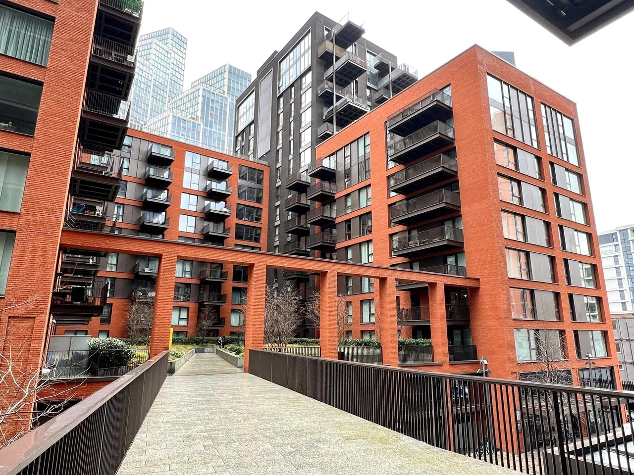 Viaduct Gardens, London, SW11, photo 16