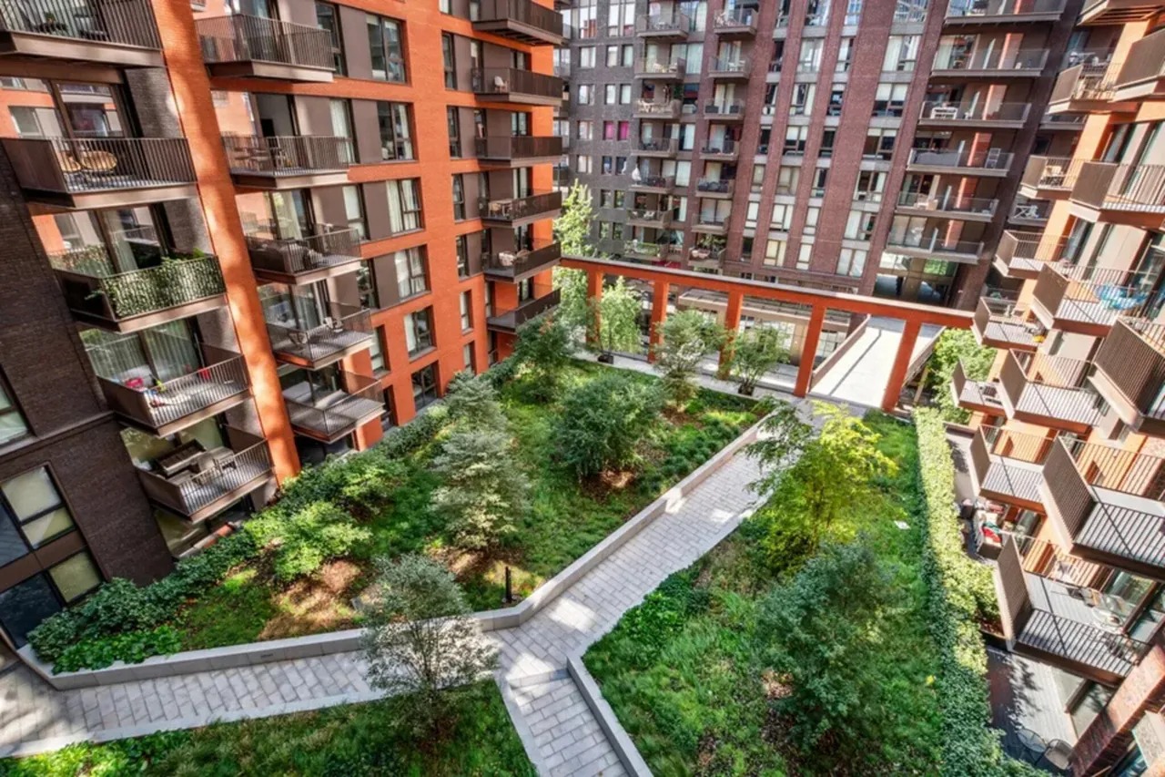 Viaduct Gardens, London, SW11, photo 17