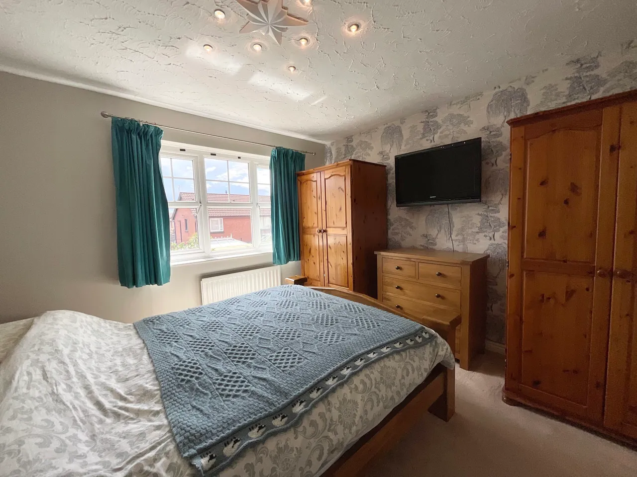 Peregrine Grove, Stoke-On-Trent, ST3, photo 8